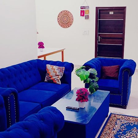 Atulyam Stays Sushant Golf City Lucknow Extérieur photo