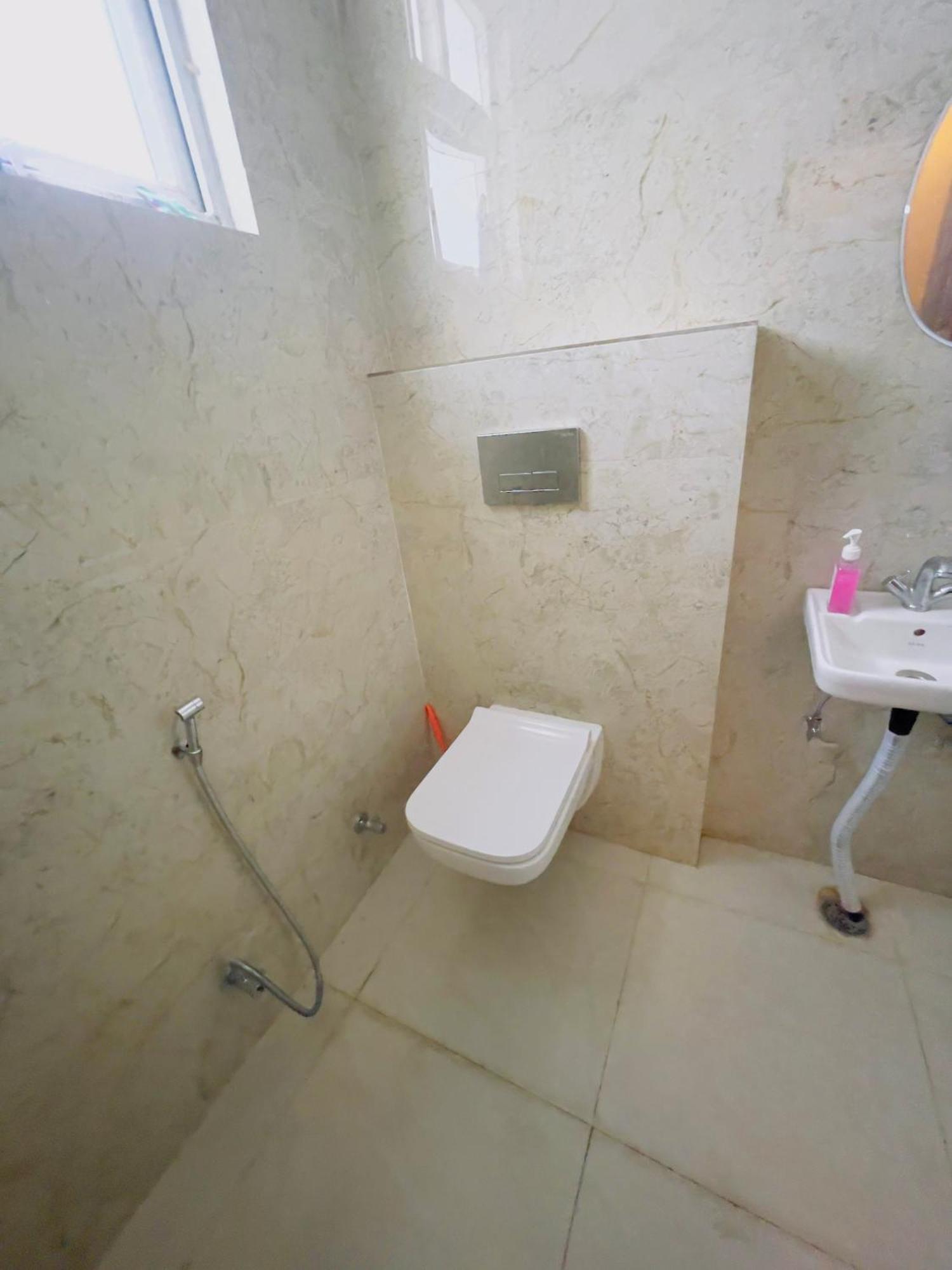 Atulyam Stays Sushant Golf City Lucknow Extérieur photo